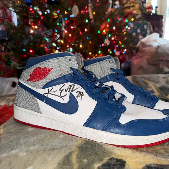 Jordan Other - Nike Air Jordan 1 Mid True Blue sneaker with Coach Kim English autograph Mens 14